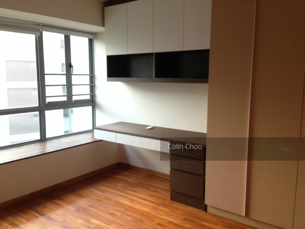 Waterfront Waves (D16), Condominium #136571262